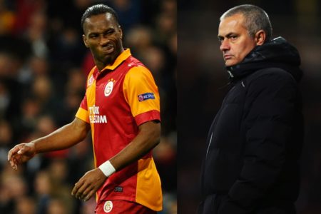 Foto colorida de José Mourinho e Didier Drogba - Metrópoles