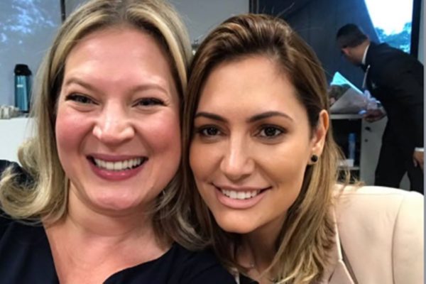 Imagem colorida de Michelle Bolsonaro e Joice Hasselmann - Metrópoles