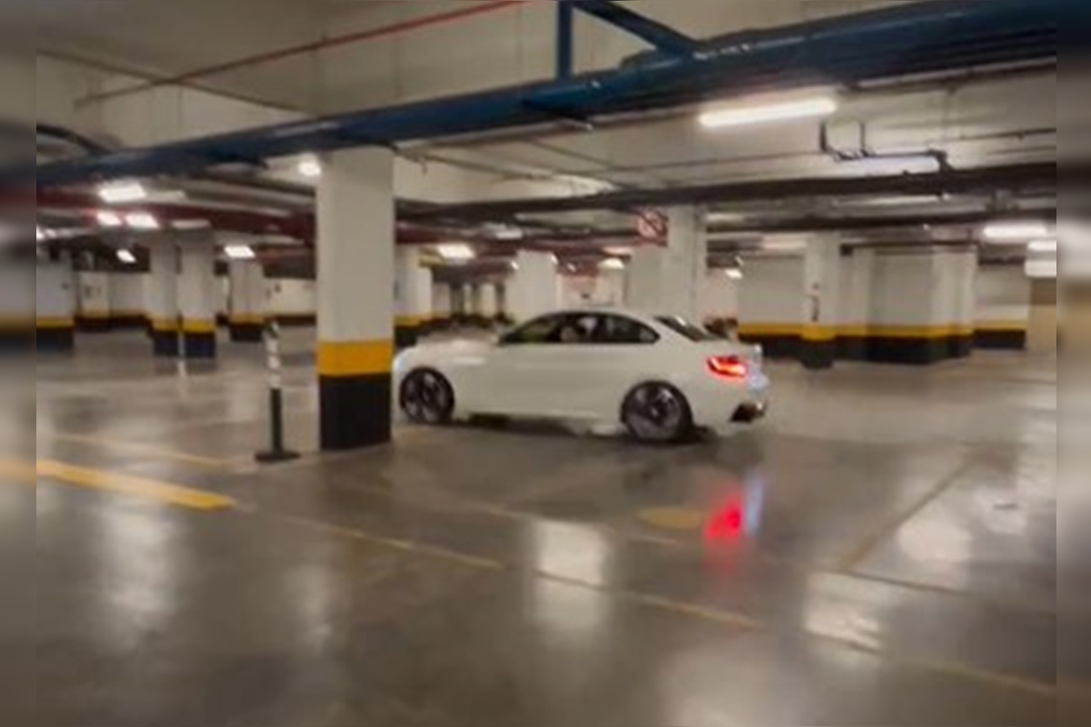 Playboy debocha da polícia e faz drift em estacionamento de prédio