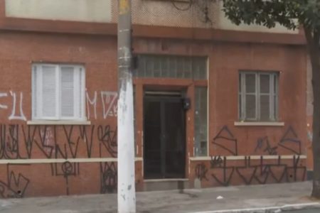 Fachada do prédio onde uma mulher foi morta pelo ex-companheiro no bairro Campos Elíseos, em São Paulo. - Metrópoles