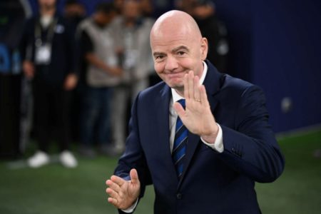 Imagem colorida de Gianni Infantino - Metrópoles