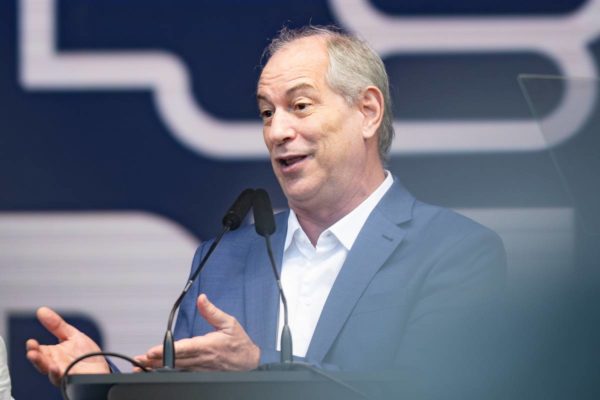 Ciro Gomes - Metrópoles