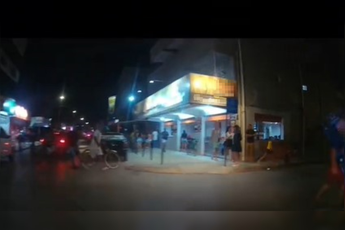 Motorista de app e cliente flagram crianças em tiroteio no DF