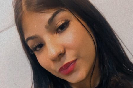 Vitória Regina. O corpo da adolescente foi localizado e reconhecido por familiares por causa de tatuagens no braço e na perna e de um piercing no umbigo - Metrópoles