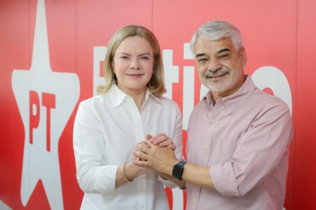 Gleisi Hoffmann será ministra, e Humberto Costa o novo presidente do PT