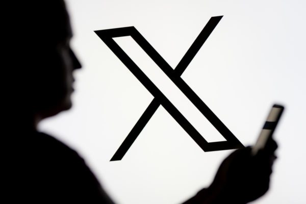 X (Twitter) Logo - Metrópoles