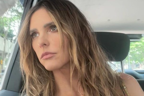 Foto colorida de Fernanda Lima - Metrópoles