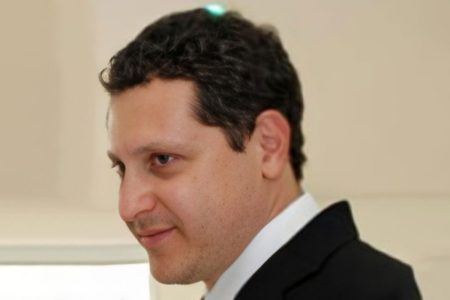 Professor José Maurício Rosolen foi afastado da USP Ribeirão Preto após instauração de PAD para apurar denúncias de assédio sexual. - Metrópoles