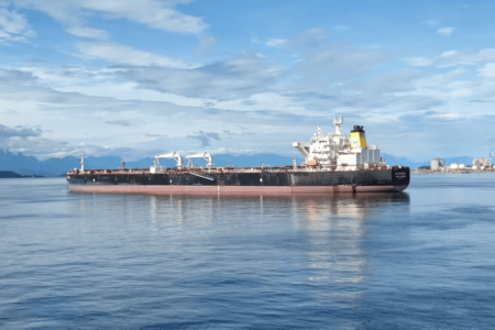 navio petroleiro acidente santos