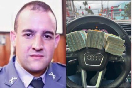 Esquerda homem branco, sem barba, cabelo curto com roupa de gala da PM; do outro lado, volante de carro com três maços de dinheiro encaixados - Metrópoles