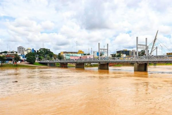 enchente rio acre - Metrópoles