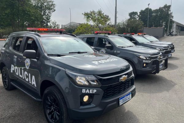 Carros da PMSP - Metrópoles