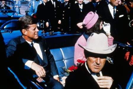 Imagem colorida mostra ex-presidente dos EUA JFK - Metrópoles