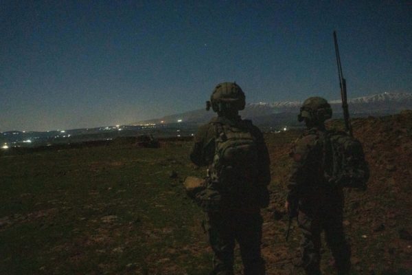 Imagem colorida mostra soldados das Forças de Defesa de Israel (FDI) - Metrópoles