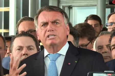 Bolsonaro se manifesta sobre julgamento no STF