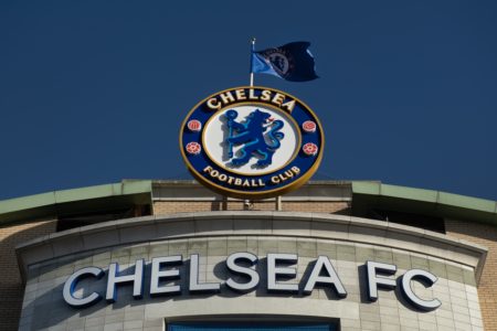 Foto colorida do símbolo do Chelsea - Metrópoles