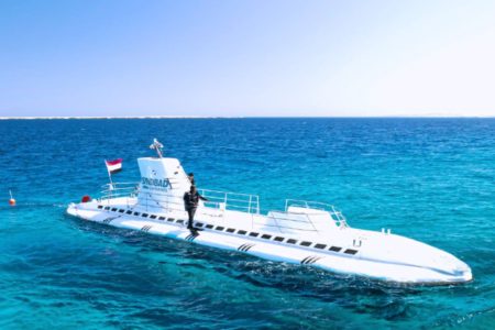 Naufrágio de submarino no Egito deixa 6 mortos