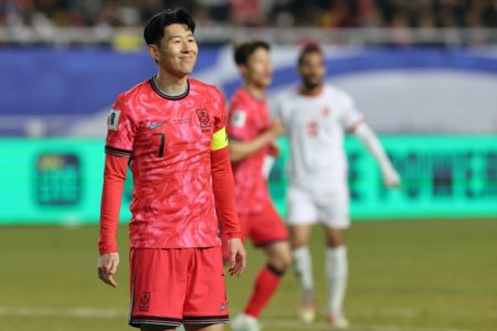 Foto colorida de Son, atacante da Coreia do Sul - Metrópoles