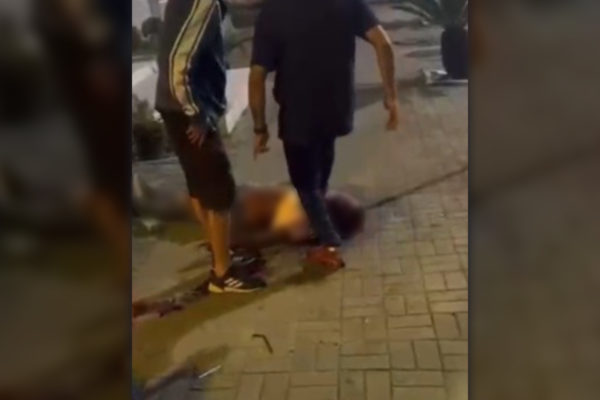 Briga que resultou em homicídio seguido de linchamento em Poá (SP). - Metrópoles