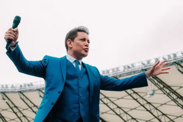 Imagem colorida do pastor