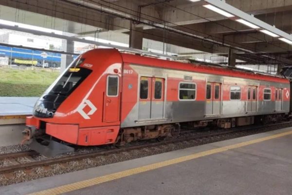 Trem da CPTM. Caso de importunação sexual - Metrópoles