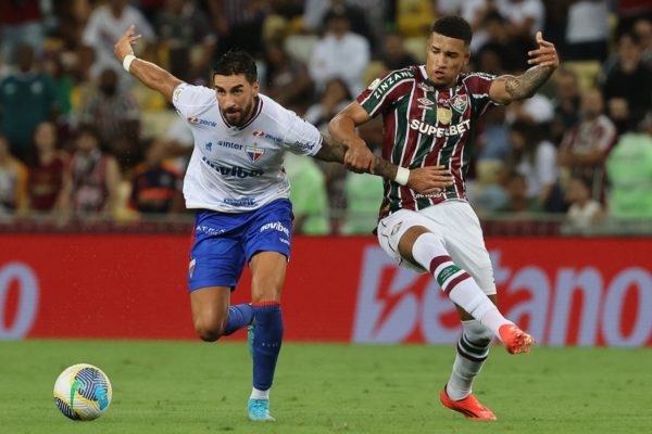 Imagem colorida de Fortaleza e Fluminense - Metrópoles
