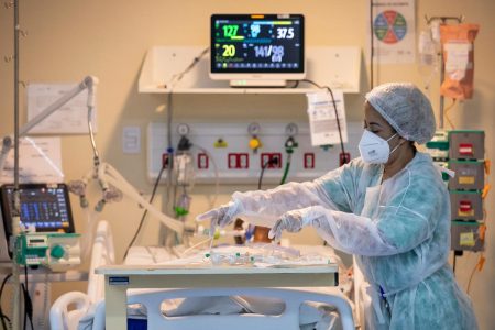 Hospital Ronaldo Gazolla, referência no tratamento de Covid no Rio de janeiro pacientes uti